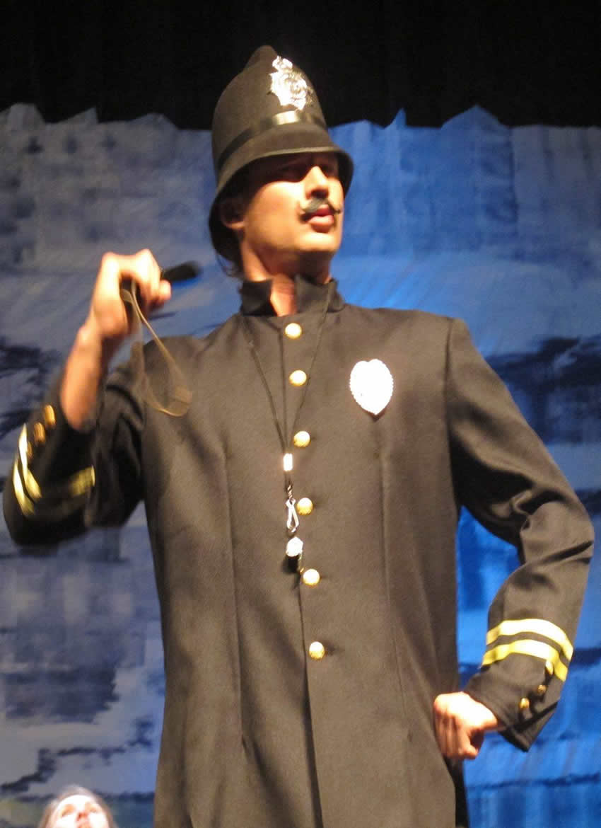Michael Bail stars in The Pirates of Penzance graphic.